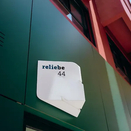Reliebe 44 アパート